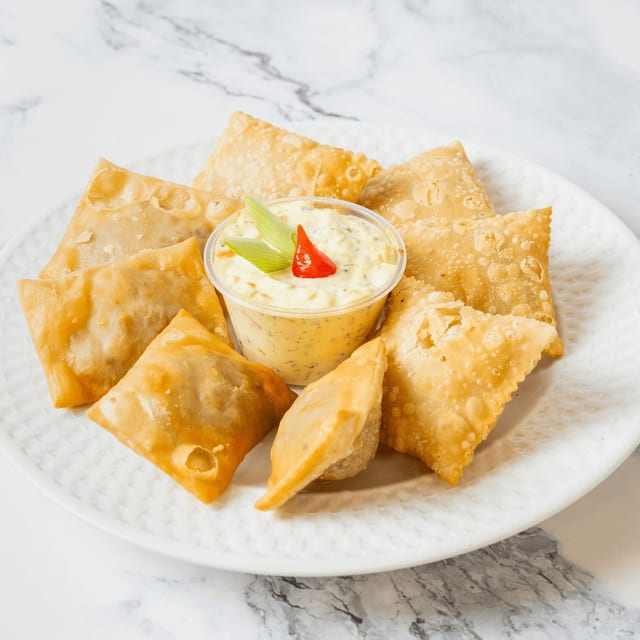 Pastel de Carne e Queijo.
